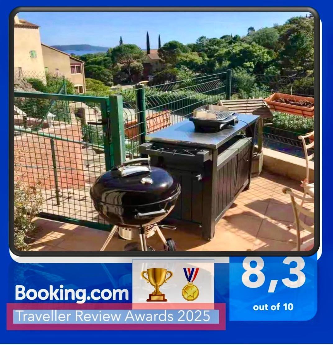 CAVALAIRE vue MER au loin MAISONNETTE TOUT ÉQUIPÉE POUR 4 PERSONNES AVEC PISCINE CLIM WIFI VÉLOS TV BARBECUES Exterior foto